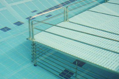 Захисний балкон платформи для зменшення дна басейну Golfinho E5197.5 (200х90 см, AISI-316) 21193 фото